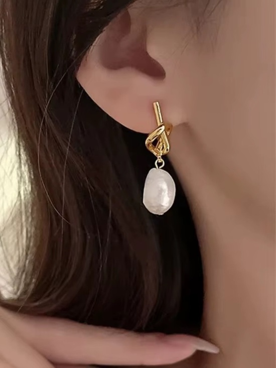 Jewelry - NWT - Gold Knot Drop Earrings with White Pearl Dangle - Women's Jewelry